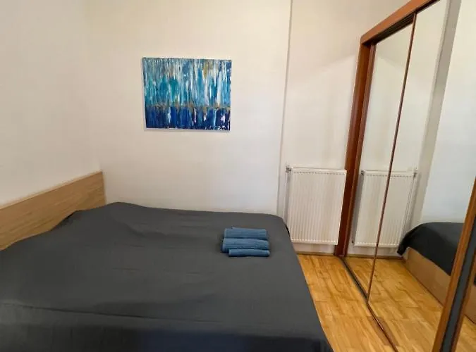 Azure King In The Heart Of Apartament Budapeszt